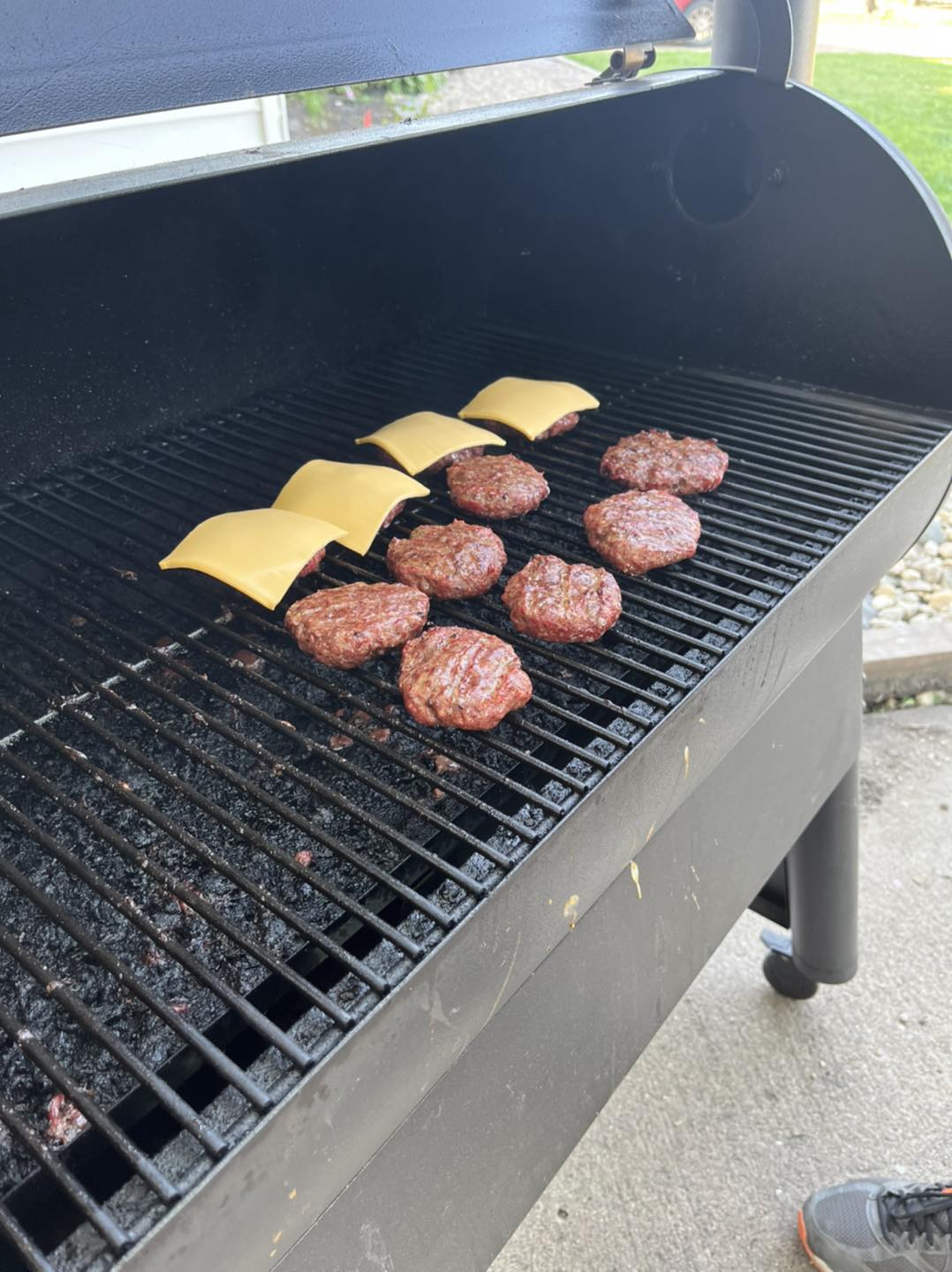 burgers on the grill.jpg